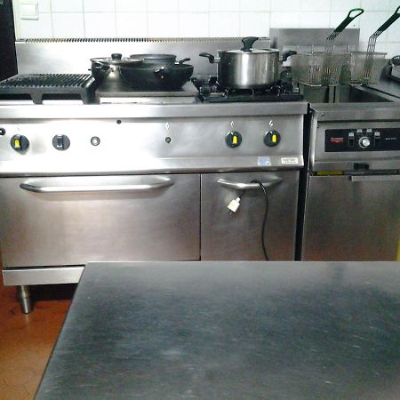 Hotel Lafayette Saint-Sever  Esterno foto