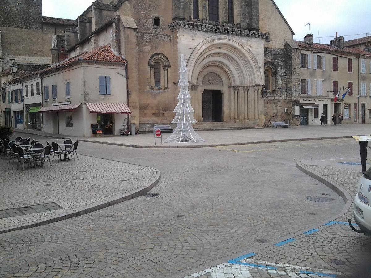 Hotel Lafayette Saint-Sever  Esterno foto